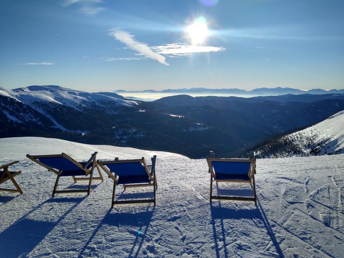 Alpenflair Appartment Mit Aussicht Zum Traeumen Turracher Hohe Esterno foto