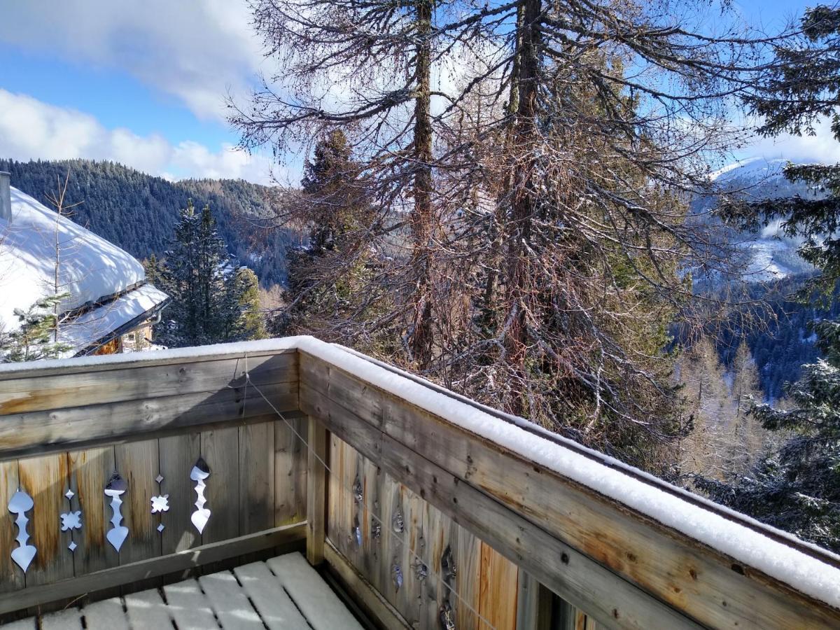 Alpenflair Appartment Mit Aussicht Zum Traeumen Turracher Hohe Esterno foto